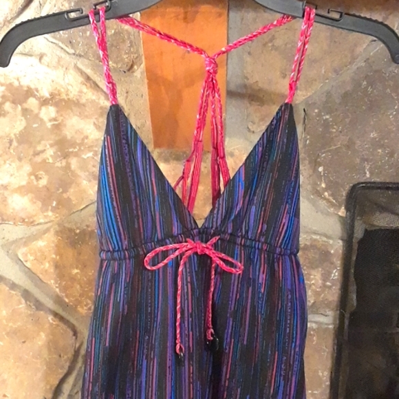 Billabong sundress - Picture 2 of 8